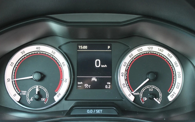 Skoda Kamiq cena 89900 przebieg: 80000, rok produkcji 2020 z Nowy Staw małe 277